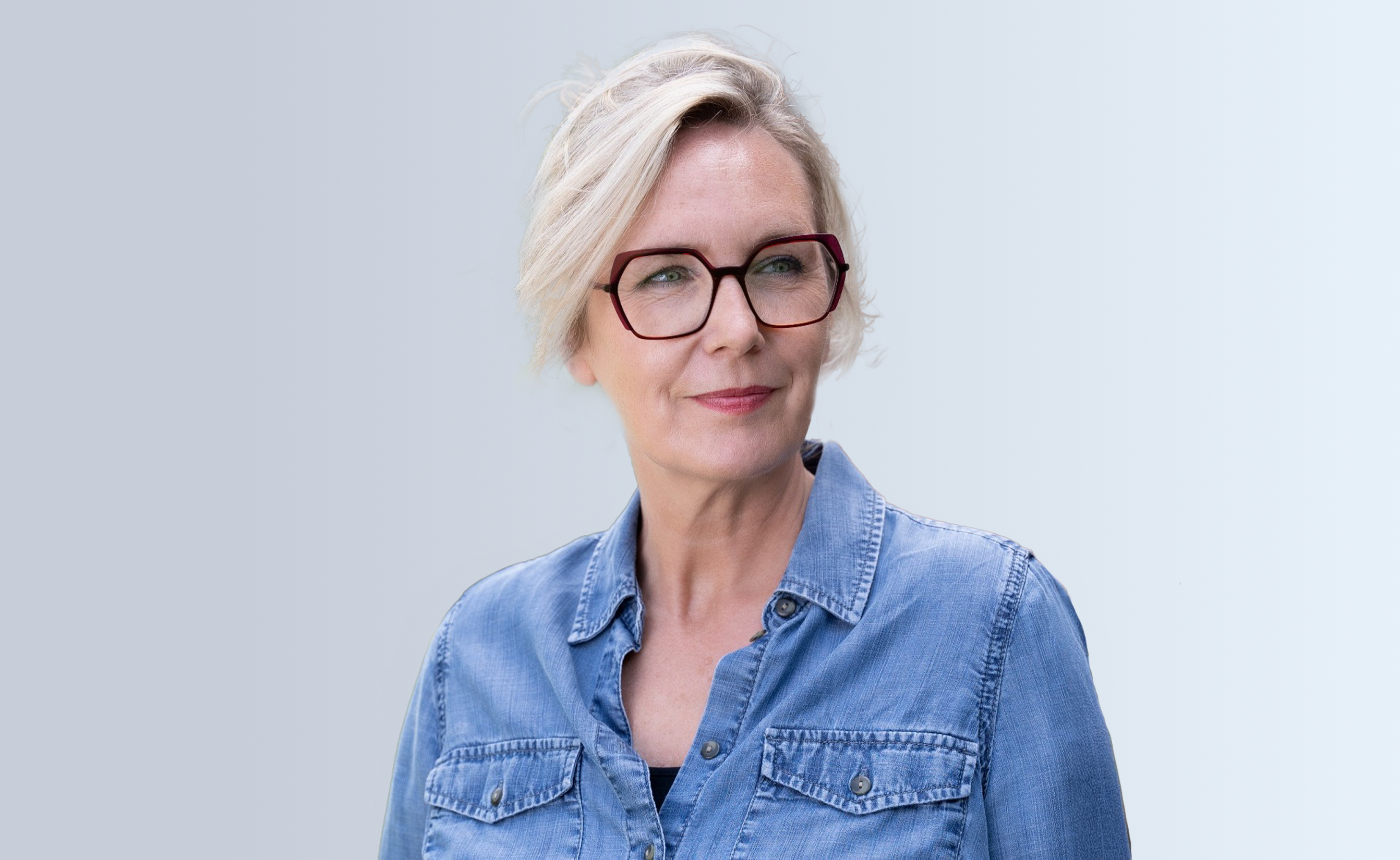 Sharon Robson - Headshot